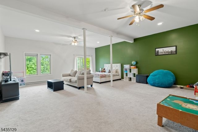 1 Wimbledon Dr 3 3, Vernon Twp., NJ 07462