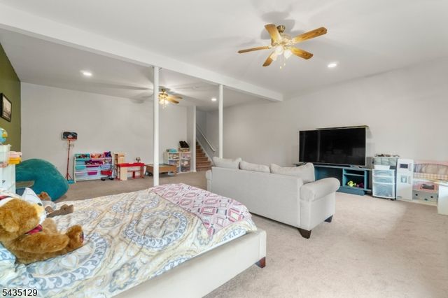 1 Wimbledon Dr 3 3, Vernon Twp., NJ 07462