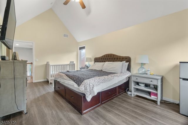1 Wimbledon Dr 3 3, Vernon Twp., NJ 07462