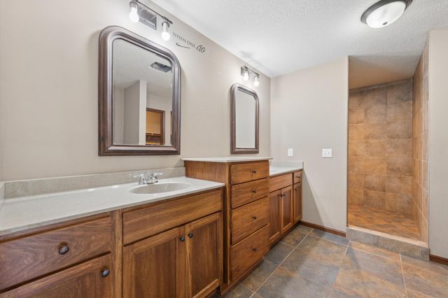 12345 Butternut Street NW, Coon Rapids, MN 55448
