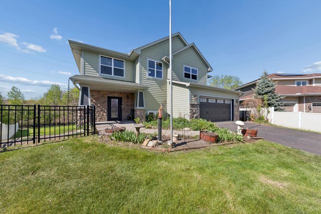 12345 Butternut Street NW, Coon Rapids, MN 55448