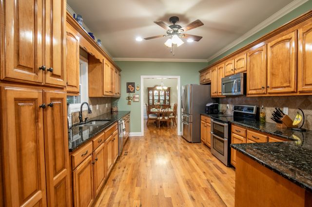 109 Red Top Ct, Murfreesboro, TN 37128