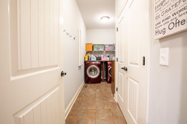 109 Red Top Ct, Murfreesboro, TN 37128