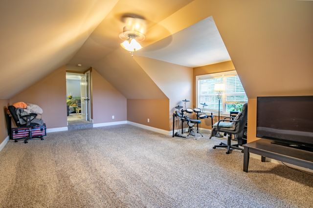 109 Red Top Ct, Murfreesboro, TN 37128