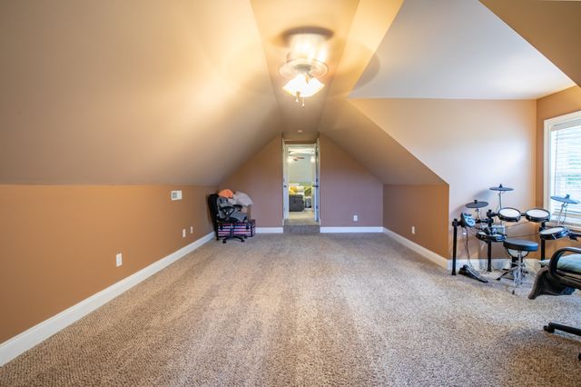 109 Red Top Ct, Murfreesboro, TN 37128