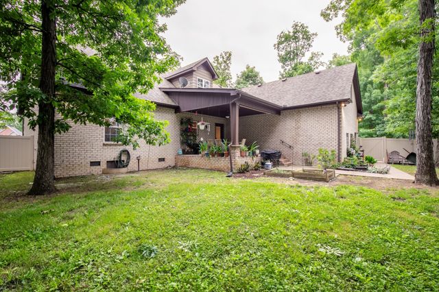 109 Red Top Ct, Murfreesboro, TN 37128