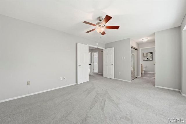 914 Oakmoor Drive, Fenton, MO 63026