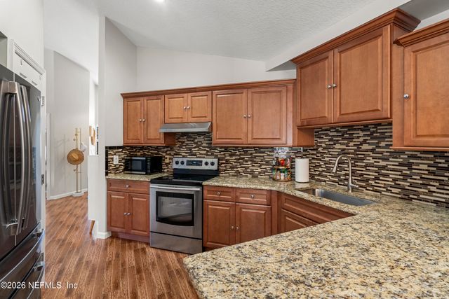 8000 LOCH LOMOND Lane, Jacksonville, FL 32244