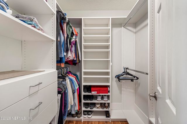 8000 LOCH LOMOND Lane, Jacksonville, FL 32244