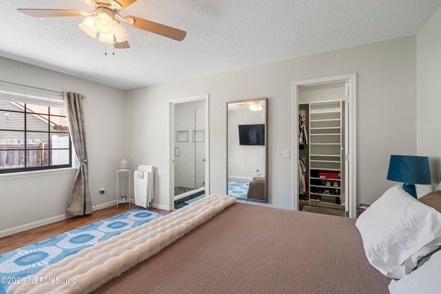 8000 LOCH LOMOND Lane, Jacksonville, FL 32244