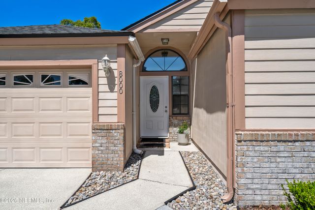 8000 LOCH LOMOND Lane, Jacksonville, FL 32244