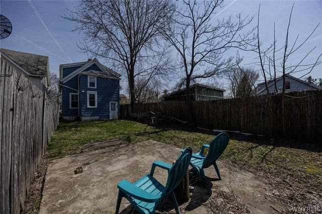 86 Guernsey Street, Buffalo, NY 14207