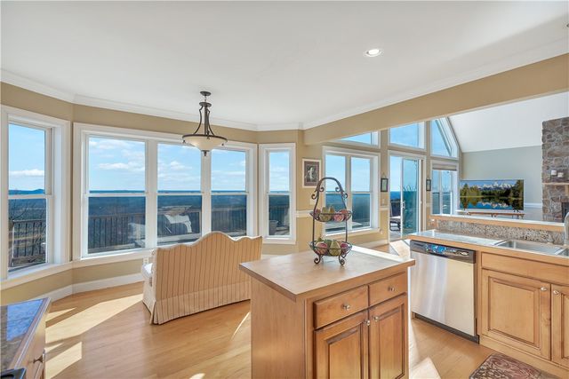 272 Jocassee Ridge Way, Salem, SC 29676