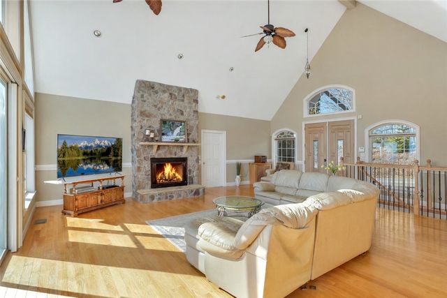 272 Jocassee Ridge Way, Salem, SC 29676