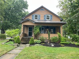 6045 Elm Street, Clarence, NY 14032