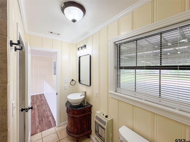 367 Pecan Street, Van, TX 75790