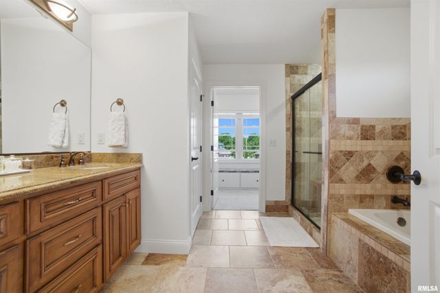 3804 W Grovemill Court, Dunlap, IL 61525