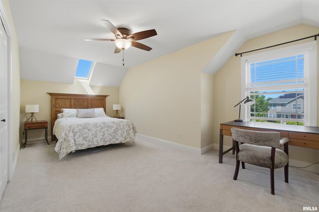 3804 W Grovemill Court, Dunlap, IL 61525