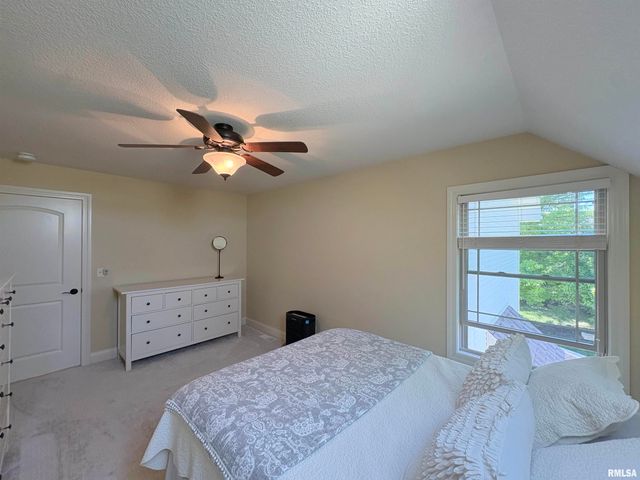 3804 W Grovemill Court, Dunlap, IL 61525
