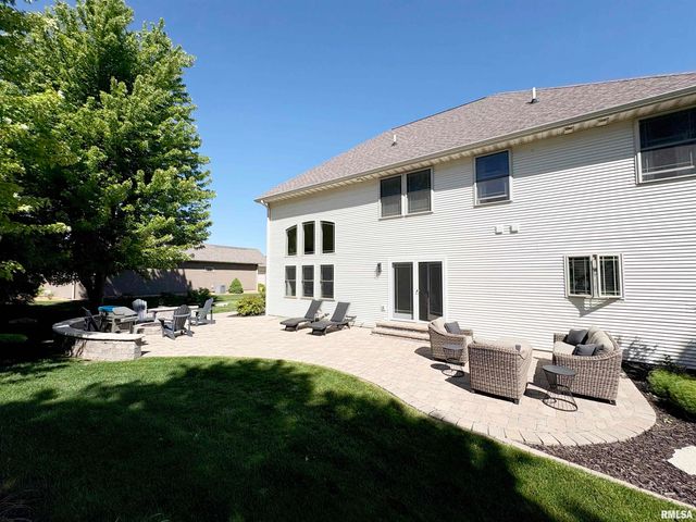 3804 W Grovemill Court, Dunlap, IL 61525