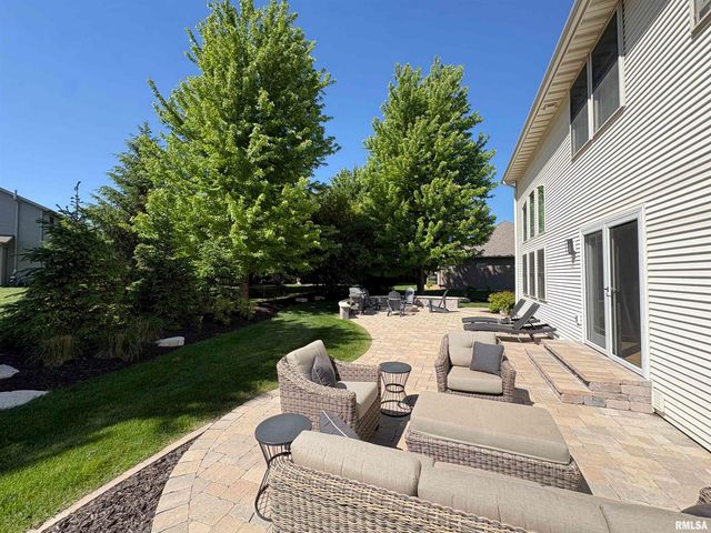 3804 W Grovemill Court, Dunlap, IL 61525