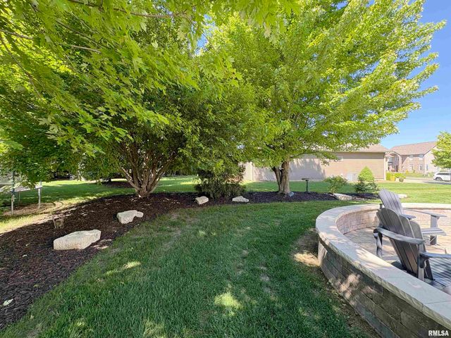 3804 W Grovemill Court, Dunlap, IL 61525