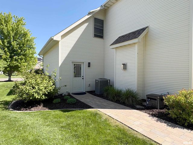 3804 W Grovemill Court, Dunlap, IL 61525