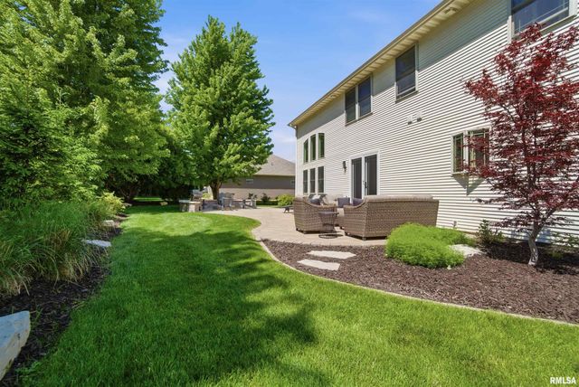 3804 W Grovemill Court, Dunlap, IL 61525