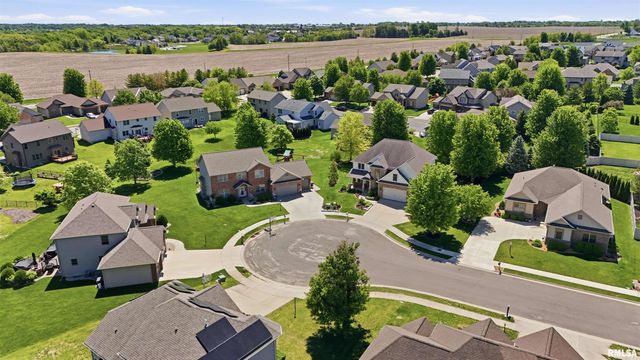 3804 W Grovemill Court, Dunlap, IL 61525