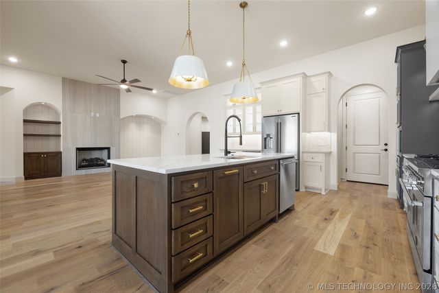 4127 S Cincinnati Avenue, Tulsa, OK 74105