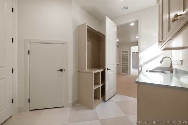 4127 S Cincinnati Avenue, Tulsa, OK 74105