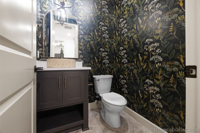 4127 S Cincinnati Avenue, Tulsa, OK 74105