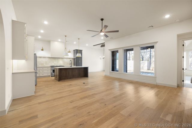 4127 S Cincinnati Avenue, Tulsa, OK 74105