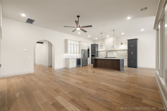 4127 S Cincinnati Avenue, Tulsa, OK 74105