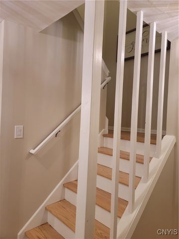 3063 Amberlea Lane, Lysander, NY 13027