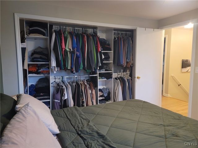 3063 Amberlea Lane, Lysander, NY 13027