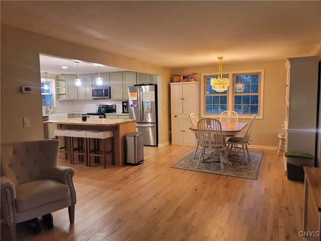 3063 Amberlea Lane, Lysander, NY 13027