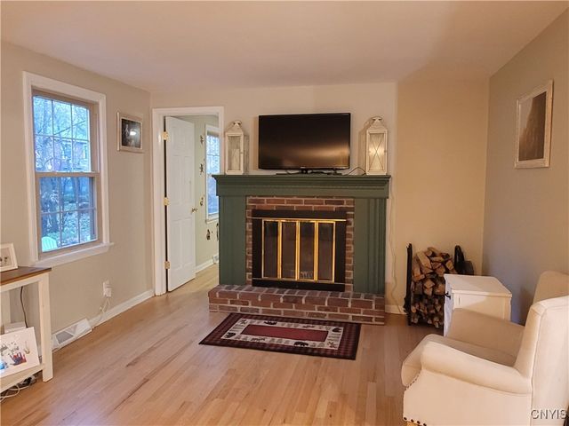 3063 Amberlea Lane, Lysander, NY 13027