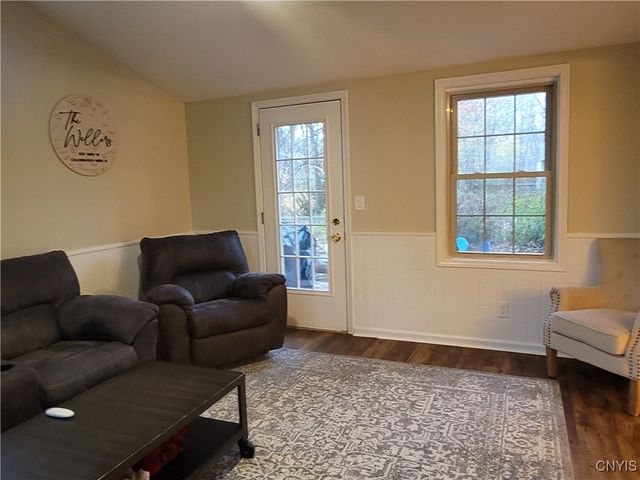 3063 Amberlea Lane, Lysander, NY 13027