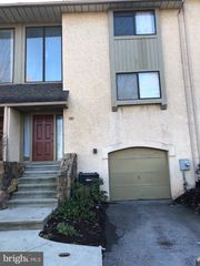 470 LYNETREE DR #22-C, West Chester, PA 19380