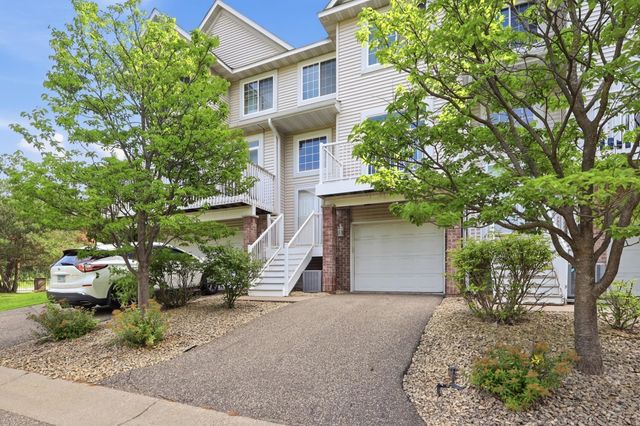 2300 Lower Afton Road E 316, Maplewood, MN 55119