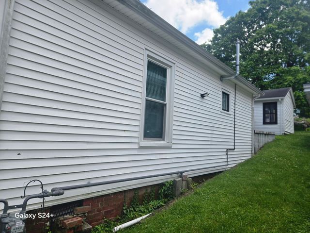 220 E OFFICE Street, Harrodsburg, KY 40330