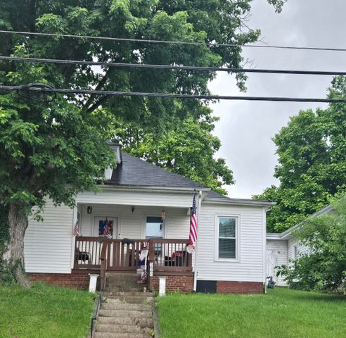 220 E OFFICE Street, Harrodsburg, KY 40330