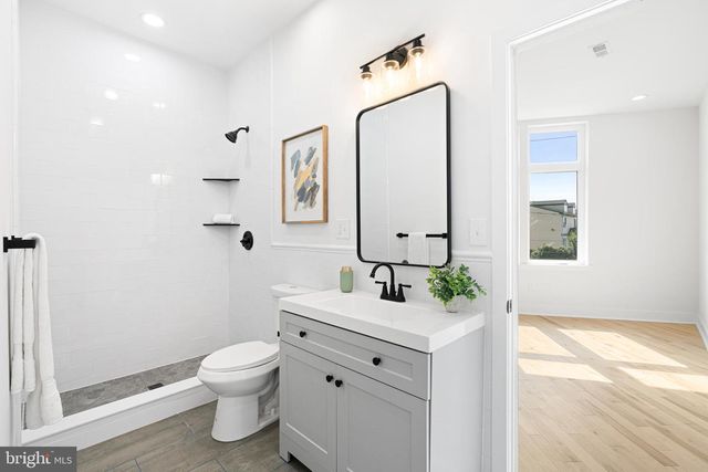 1021 S SAINT BERNARD ST, Philadelphia, PA 19143