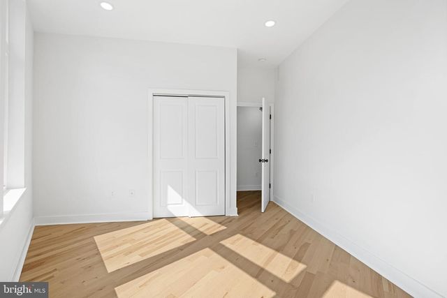 1021 S SAINT BERNARD ST, Philadelphia, PA 19143