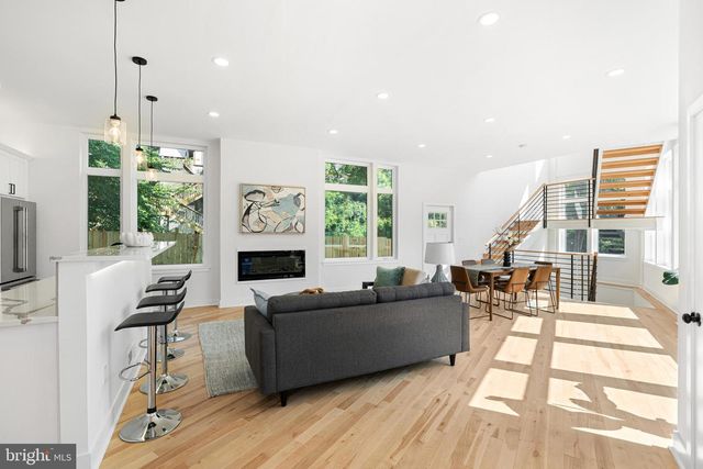 1021 S SAINT BERNARD ST, Philadelphia, PA 19143