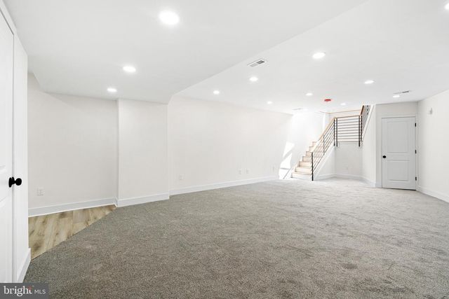 1021 S SAINT BERNARD ST, Philadelphia, PA 19143