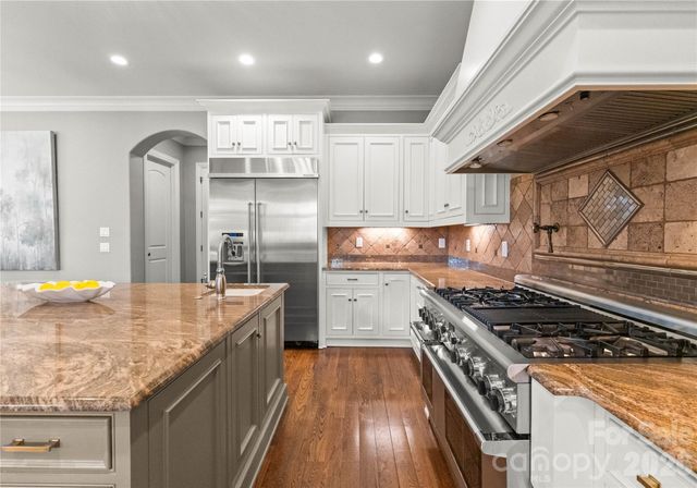 129 Marstons Mill Drive, Mooresville, NC 28117
