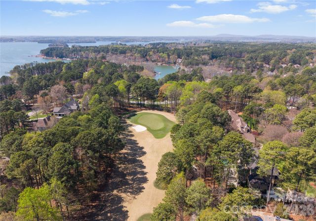 129 Marstons Mill Drive, Mooresville, NC 28117