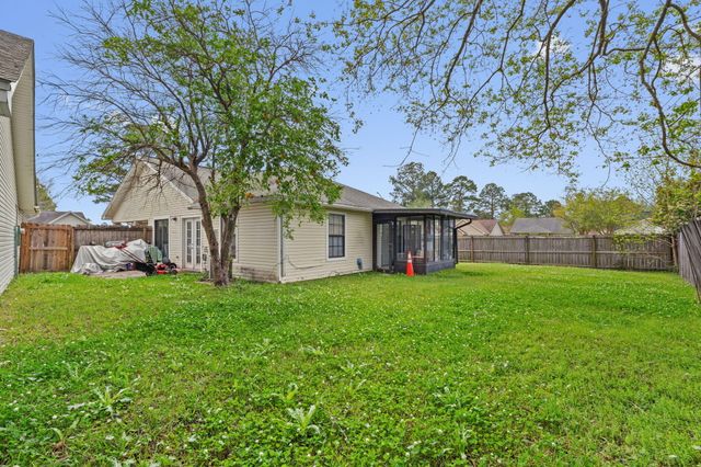 1722 Quail Path, Fort Walton Beach, FL 32547